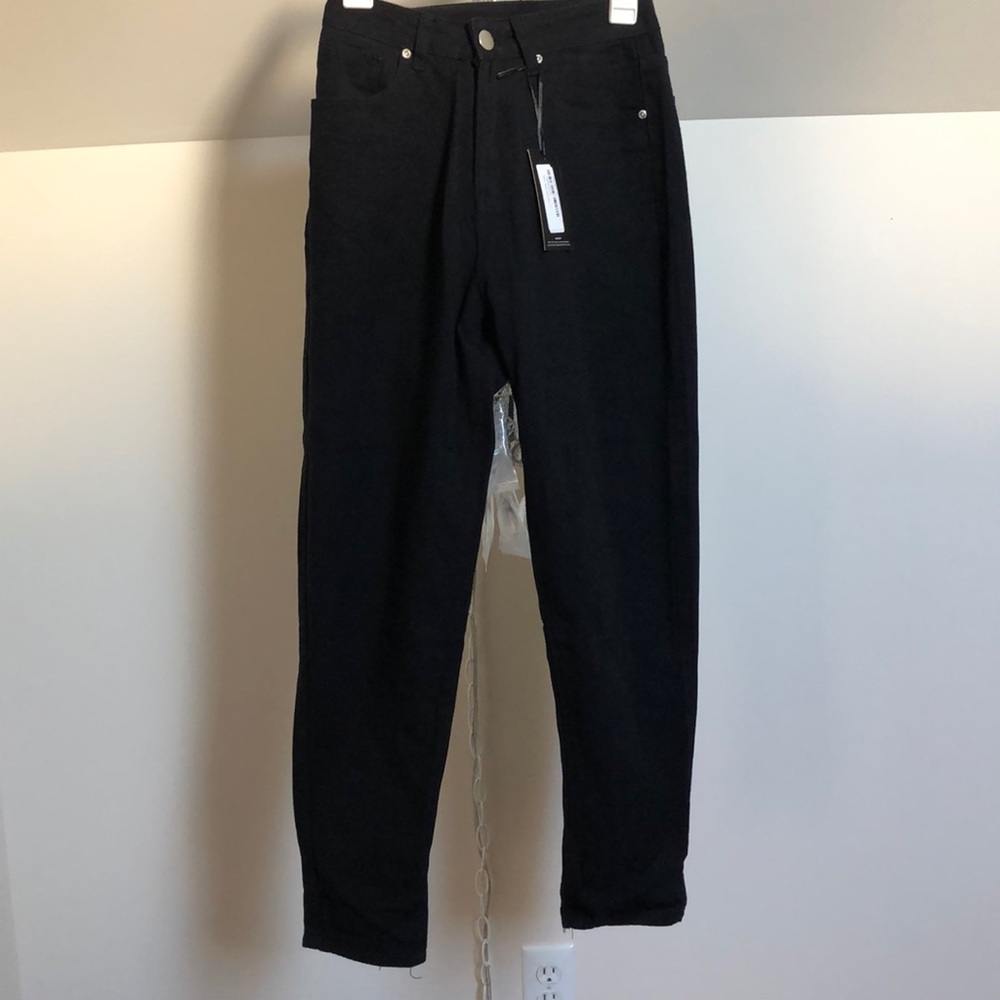 NEW Black skinny jeans